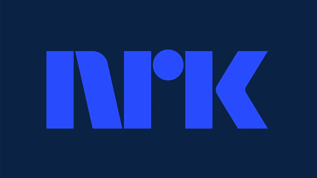 En gjentagende animasjon som viserhvordan formene i NRK-logoen brukes i et mer fleksibelt formspråk.